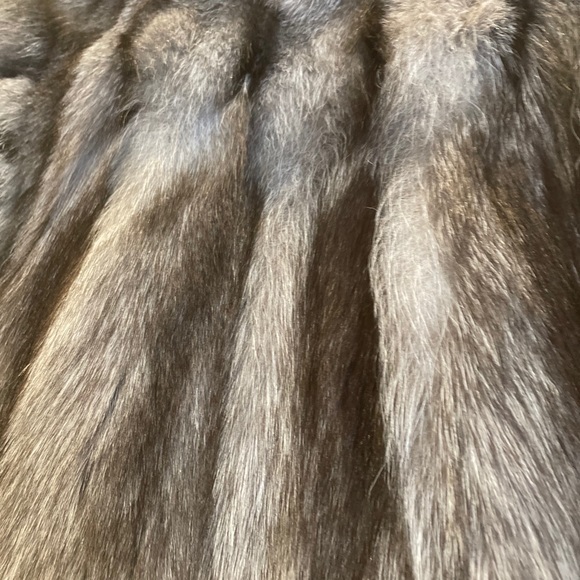 Fox Fur Jacket - Picture 6 of 8